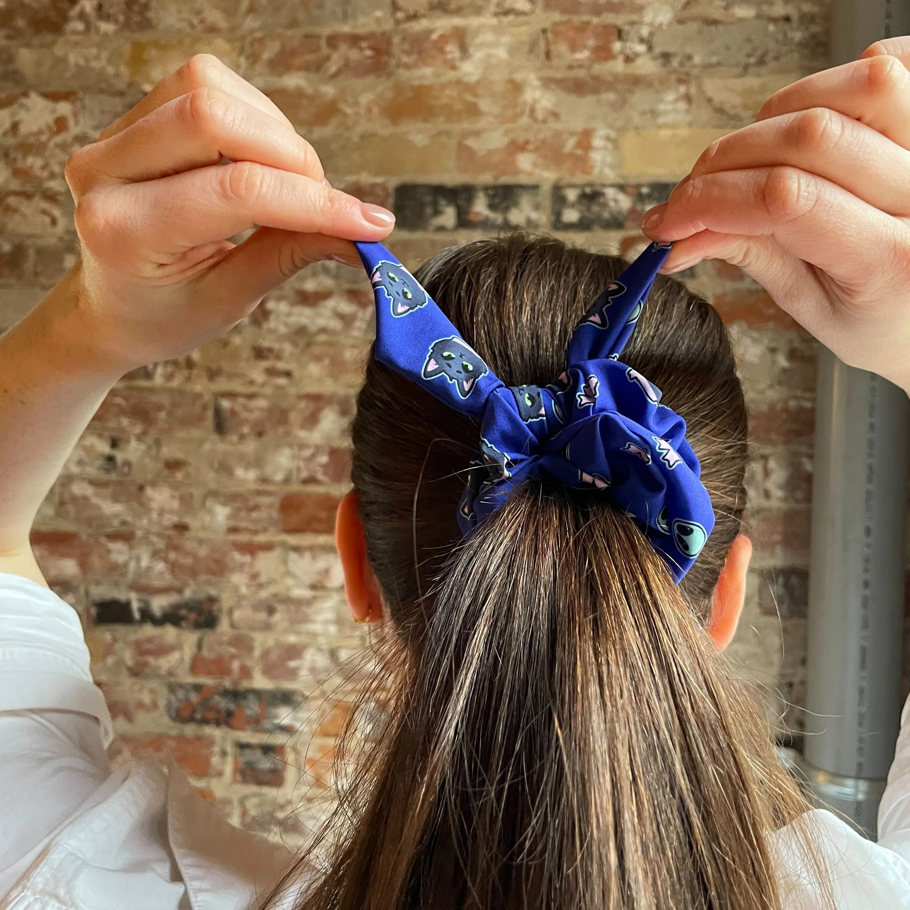 DOWN TO EARTH - SCRUNCHIE - Image 3